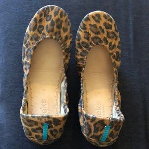 tieks leopard size 6 like new